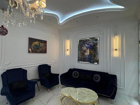 6 otaqlı həyət evi/bağ evi - Xəzər r. - 250 m²