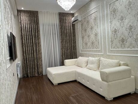 3-room apartment for rent, 98 m², 28 May: 1 400 ₼/mo 2
