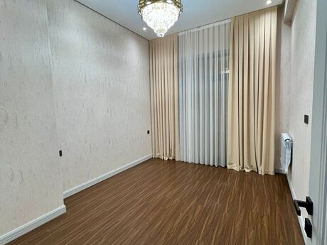 3-room apartment for rent, 98 m², 28 May: 1 400 ₼/mo 5