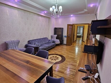 2 otaqlı yeni tikili - Neftçilər m. - 95 m²