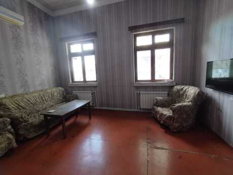 4 otaqlı köhnə tikili - 28 May m. - 80 m²