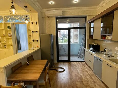 1 otaqlı yeni tikili - Nizami m. - 50 m²
