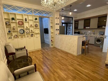 1 otaqlı yeni tikili - Nizami m. - 50 m²