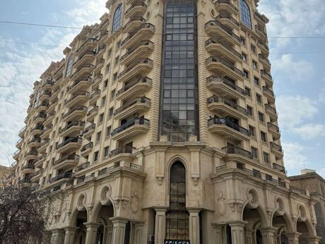 4 otaqlı yeni tikili - 28 May m. - 230 m²