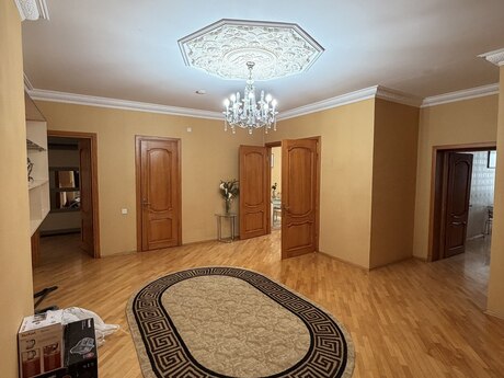 3 otaqlı yeni tikili - Nizami m. - 135 m²