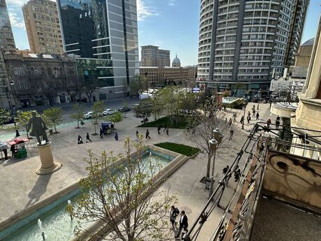 3 otaqlı ofis - Nizami m. - 130 m²
