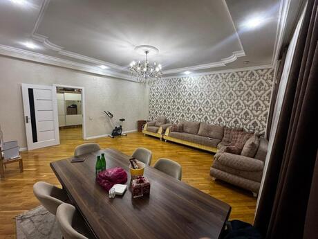 2 otaqlı köhnə tikili - Həzi Aslanov m. - 109 m²