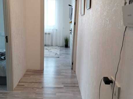 2 otaqlı köhnə tikili - Bakıxanov q. - 65 m²
