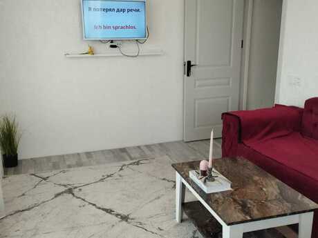 2 otaqlı köhnə tikili - Bakıxanov q. - 65 m²
