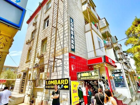 3-комн. вторичка - м. Кара Караев - 70 м²