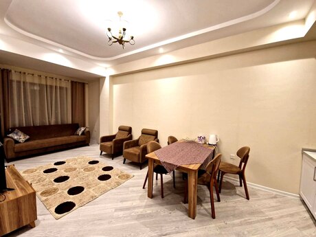 2 otaqlı yeni tikili - Elmlər Akademiyası m. - 72 m²