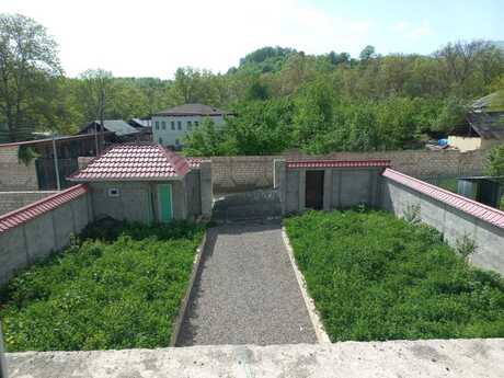 7 otaqlı həyət evi/bağ evi - Quba - 470 m²
