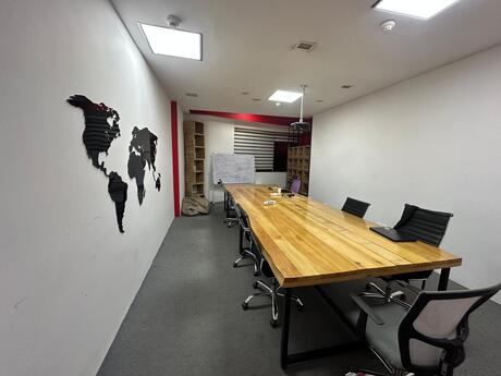 8 otaqlı ofis - Nərimanov r. - 250 m²