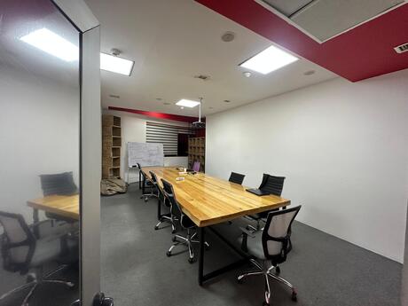 8 otaqlı ofis - Nərimanov r. - 250 m²