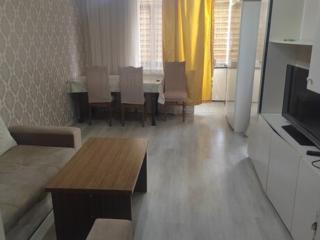 2 otaqlı köhnə tikili - Memar Əcəmi m. - 43 m²