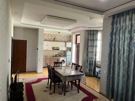4 otaqlı həyət evi/bağ evi - Qax - 60 m²