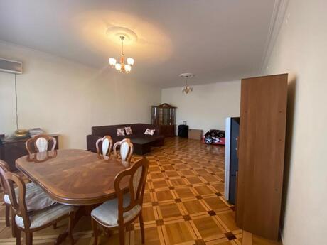 4 otaqlı yeni tikili - İçəri Şəhər m. - 180 m²