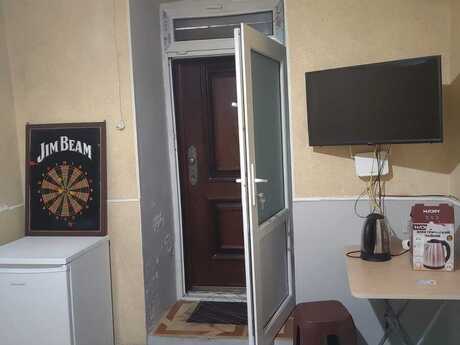 1 otaqlı həyət evi/bağ evi - Nizami m. - 25 m²