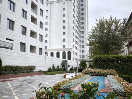 2 otaqlı mənzil, 96 m², Kristal Towers: 594 000 ₼ 2
