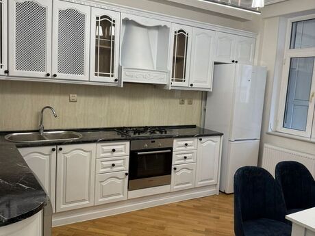3 otaqlı yeni tikili - Həzi Aslanov m. - 103 m²