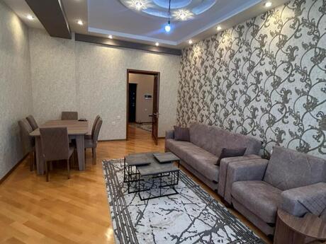3 otaqlı yeni tikili - İnşaatçılar m. - 120 m²