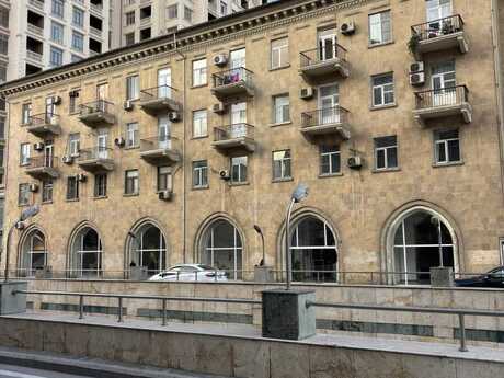 Obyekt - Nəriman Nərimanov m. - 351 m²