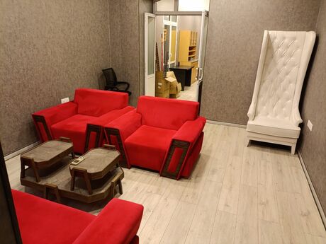 4 otaqlı ofis - Nizami m. - 90 m²