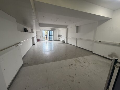 Obyekt - Yasamal r. - 235 m²