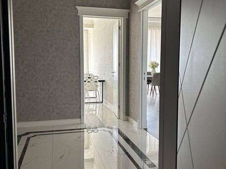 2-комн. новостройка - пос. Баилова - 100 м²