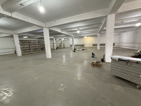 Obyekt - Xətai r. - 700 m²