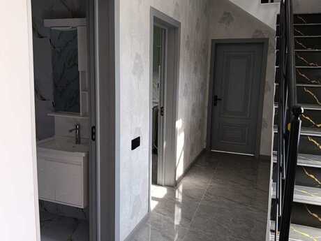 4 otaqlı həyət evi/bağ evi - Binəqədi q. - 120 m²