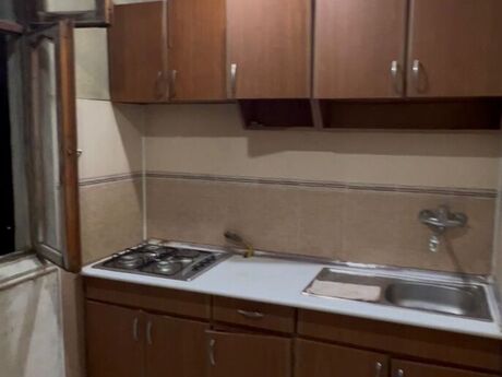 2 otaqlı köhnə tikili - Memar Əcəmi m. - 60 m²