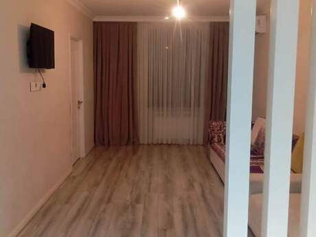 2 otaqlı köhnə tikili - Yasamal r. - 60 m²