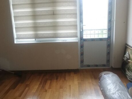 3 otaqlı köhnə tikili - Nəsimi r. - 80 m²