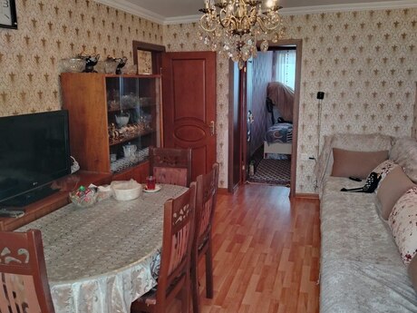 2 otaqlı köhnə tikili - Bayıl q. - 50 m²