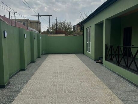 3 otaqlı həyət evi/bağ evi - Novxanı q. - 100 m²