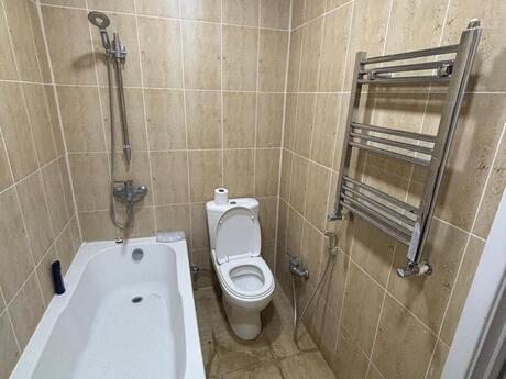 1 otaqlı yeni tikili - İnşaatçılar m. - 60 m²