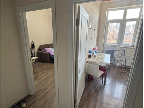 1 otaqlı yeni tikili - İnşaatçılar m. - 60 m²