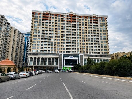 Elan №6091215 - Bakı, Şah İsmayıl Xətai m., 3 otaqlı, 140 m², 8/19 mərtəbə