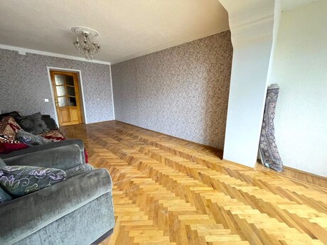 3 otaqlı köhnə tikili - Gənclik m. - 80 m²