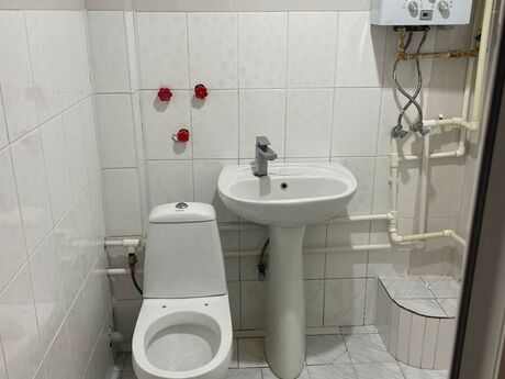 1 otaqlı köhnə tikili - Neftçilər m. - 32 m²
