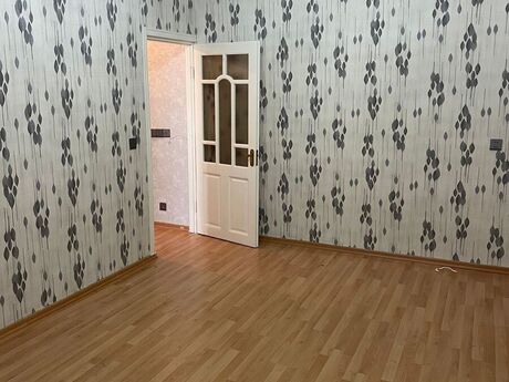 1 otaqlı köhnə tikili - Neftçilər m. - 32 m²