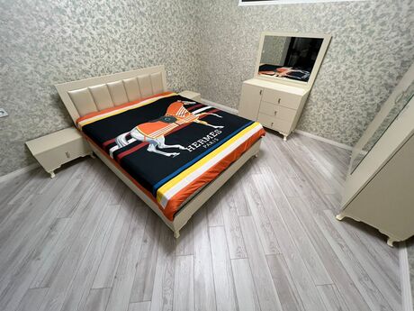 3 otaqlı yeni tikili - 8 Noyabr m. - 110 m²