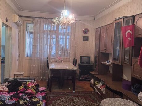 2 otaqlı köhnə tikili - Memar Əcəmi m. - 45 m²