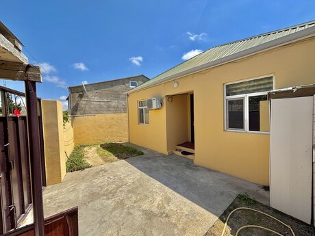 3 otaqlı həyət evi/bağ evi - Saray q. - 90 m²