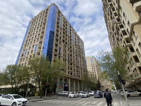 Объявление №6091324 - Баку, Насиминский  р., 4-комн., 203 м², 14/15 этаж