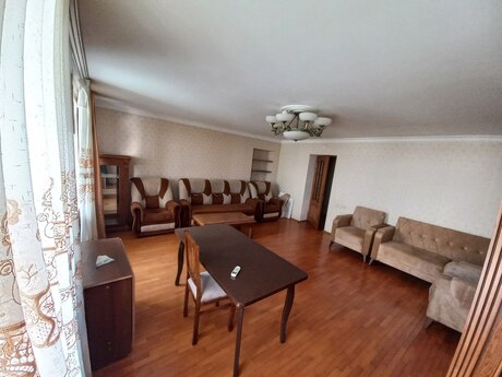 3 otaqlı köhnə tikili - İçəri Şəhər m. - 75 m²