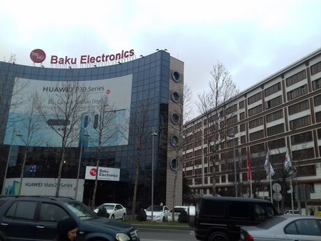 2 otaqlı köhnə tikili - 8-ci mikrorayon q. - 43 m²