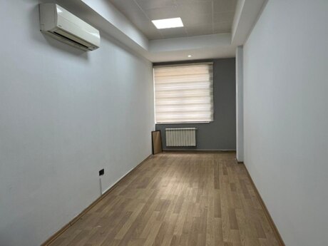 1 otaqlı ofis - Nəriman Nərimanov m. - 30 m²