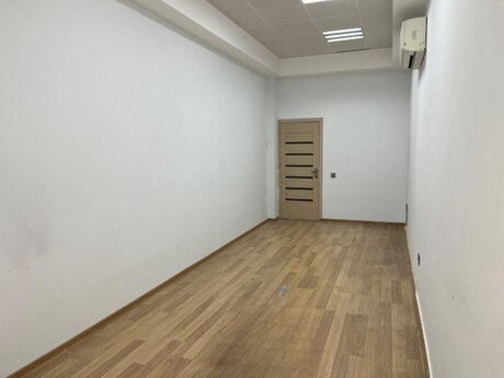 1 otaqlı ofis - Nəriman Nərimanov m. - 30 m²